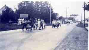 picture of parade, c: 1930s